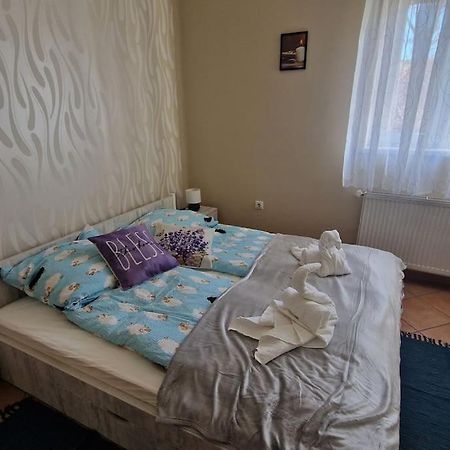 Jackpot Apartman Budapest Exterior photo